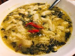 -篱笆院东北饺子王(欧阳路店)