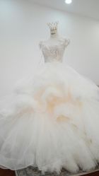 -纯色时光婚纱艺术馆WHITE