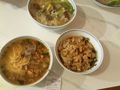 -邱芳粉店(迎宾大道旗舰店)