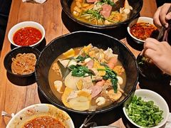 -万记麻辣烫国展总店