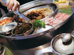 -哈哈碳都·牛肋条无限自助烤肉(宝龙店)