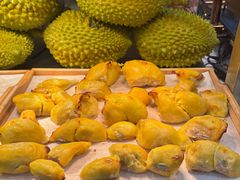 -川骄海鲜自助(王府井奥莱UP TOWN店原世界之花店)