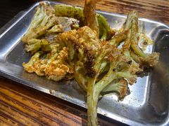 -蚝美人·生蚝海鲜烧烤(茶花园店)