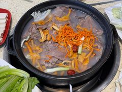 -九寨沟特色牦牛肉汤锅