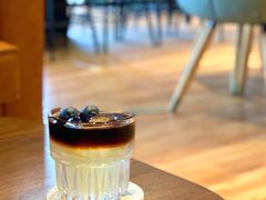 -ZING COFFEE 镜咖啡