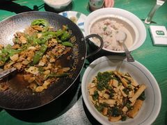 -费大厨辣椒炒肉(太平老街店)