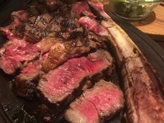 -恰餐厅及酒吧 CHAR Bar & Grill (北京丽都皇冠假日店)