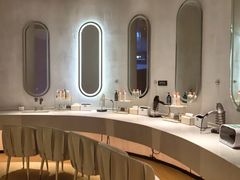 -涨巢·潮玩水疗局