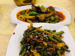 -维吾尔餐厅(宜山路店)