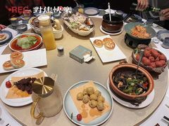 -八府香鸭·啫啫煲(华山路店)