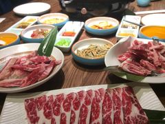 -明洞阿姨·韩式酱蟹烤肉·创意料理(三元桥店)