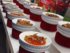 -新艺自助美食城(中山路店)