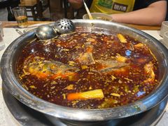 -肖肖酸萝卜鱼火锅(总店)