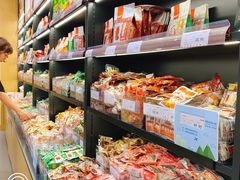 -良品铺子(五角场万达店)