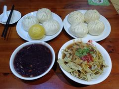 -石头门坎