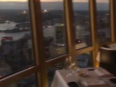 -悉尼塔旋转餐厅