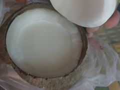 -椰爺爺·椰子冻砵仔糕
