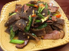 蕨粑腊肉-和福餐馆(西江古街店)