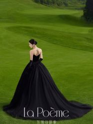 -乐派诗婚纱摄影