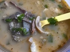 -洪峰浩老北京烧饼夹肉(角门路店)