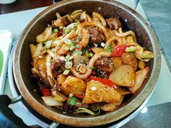 土豆炕羊排-清真·伊然轩青海特色美食