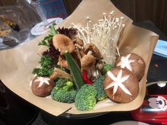 -煲宫猪肚鸡(昆山金鹰国际购物中心店)