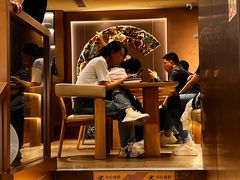 -霸王茶姬(上海恒基名人店)