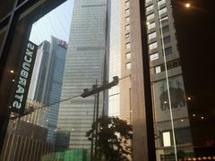 -星巴克臻选(广州高德置地秋广场店)