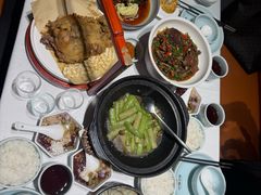 -江城小馆陕南妈妈菜·全球旅行餐厅(钟楼店)