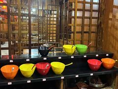 -果松木炭酸菜铜火锅·外婆参鸡汤