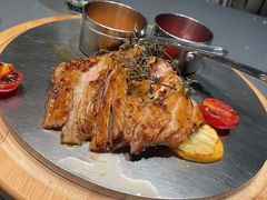 碳烤猪颈肉-小大董·烤鸭(观景餐厅·南京西路店)