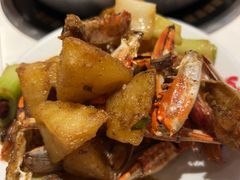 -七欣天香辣蟹火锅(闵行浦江欢乐颂店)