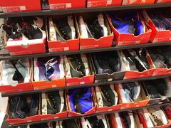-NIKE上海青浦优选体验店