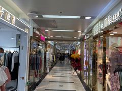 -广州白马服装市场