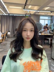 -藤野造型专业烫染接发