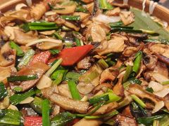 -云海肴·汽锅鸡·云南菜(天山百盛优客店)