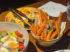 -JINNS锦时 steak&pizza(浸信会礼拜堂旧址店)