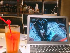 -Bo Lounge & BOA Club