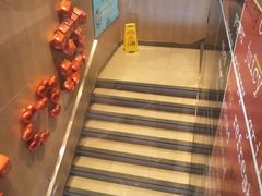 -麦当劳(龙洞店)