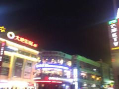 -港澳广场购物中心