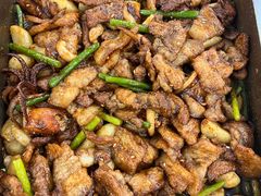 笔管五花肉-老三李村河底戳子肉(总店)
