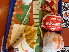 -汉堡王(金鹰天地广场店)