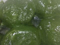 荠菜肉青团-王家沙点心店(万航渡路店)