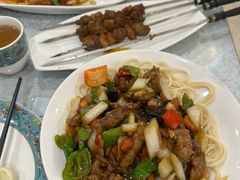 -汗腾格里·风味餐厅(新疆驻京办店)
