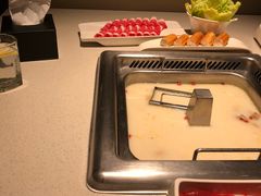 -海底捞火锅鲜切牛肉主题店(长寿路店)