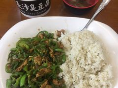 辣椒炒肉盖码饭-杨裕兴(岳麓山店)