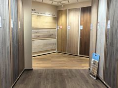-百安居装修建材卖场(南山店)