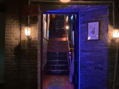 -东岸Cafe 爵士俱乐部