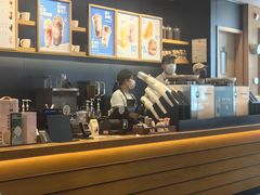 -星巴克臻选(华堂·新辰汇店)