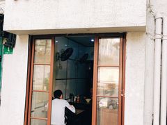 门面-天府面庄(天平路店)